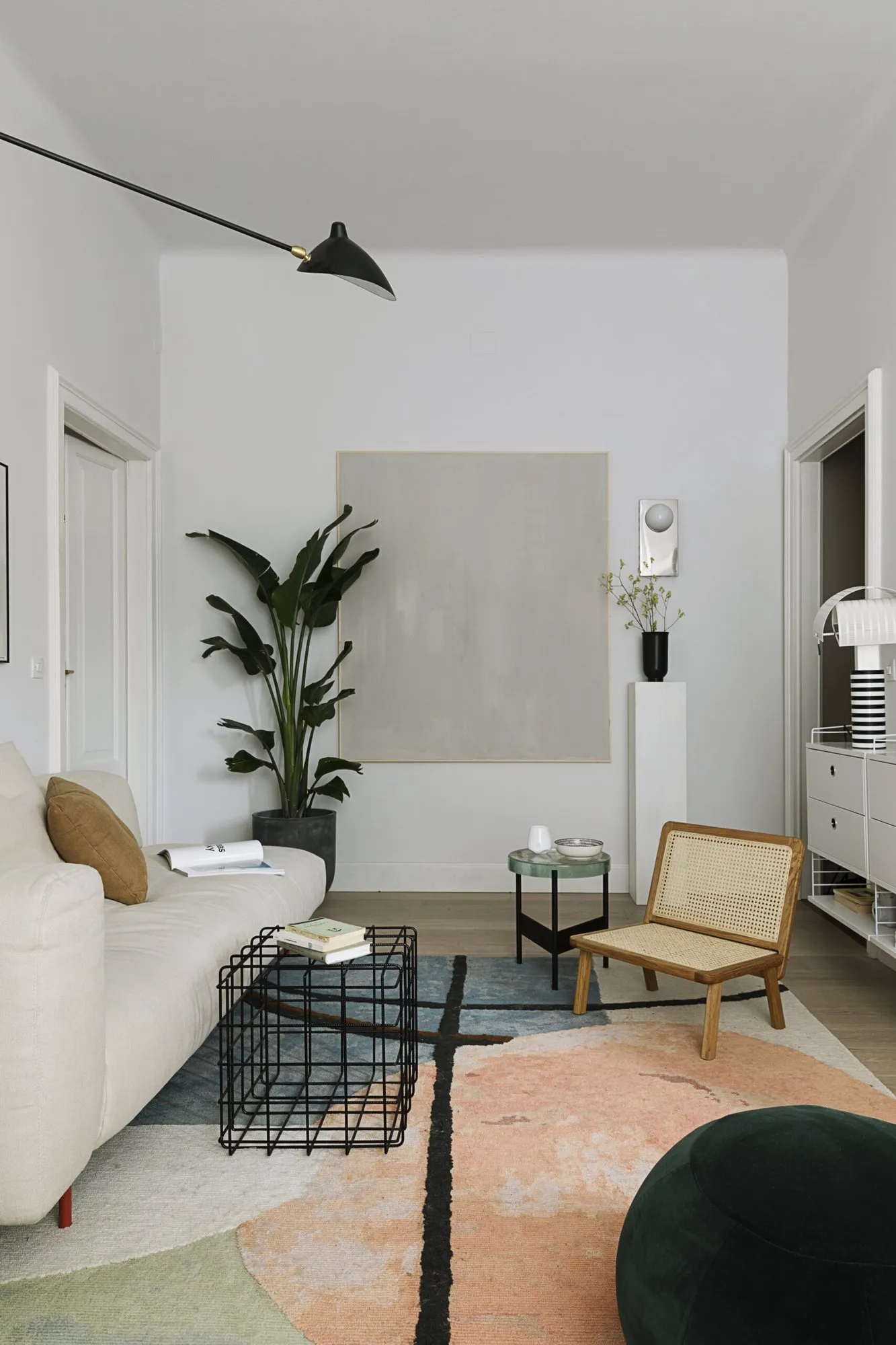 Interior With Table - CC-Tapis w Mesmetric
