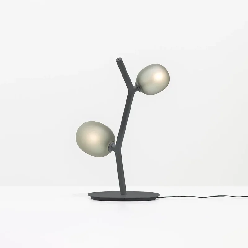 Ivy Table - Brokis w Mesmetric