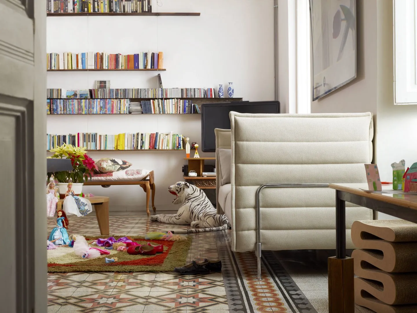Alcove Sofa – Vitra at Mesmetric