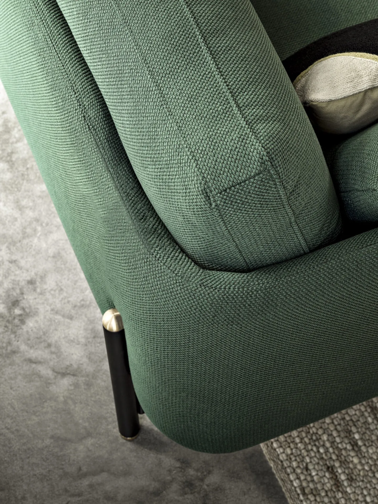 Jannis - Gebrüder Thonet Vienna w Mesmetric