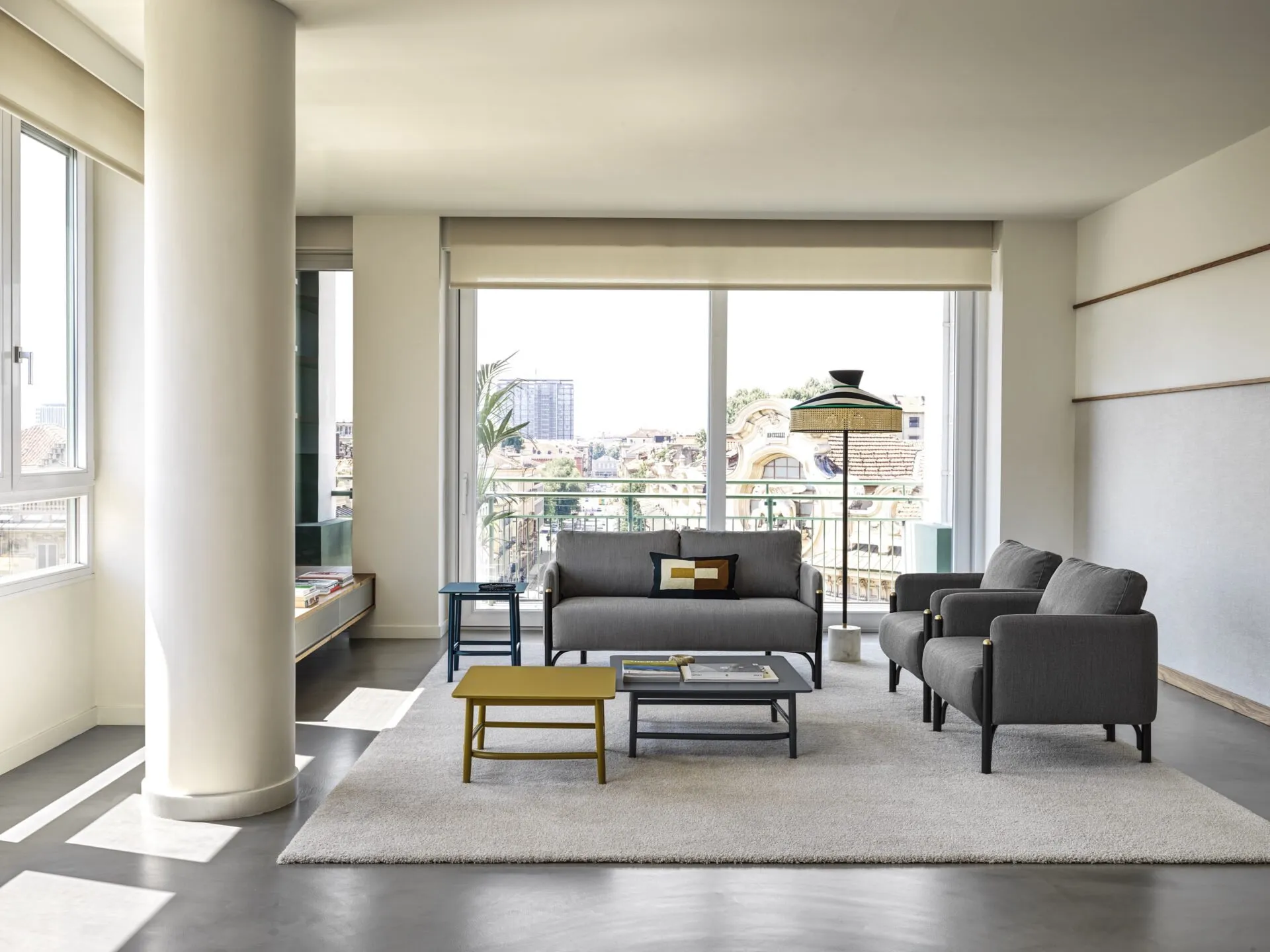 Jannis lounge - Gebrüder Thonet Vienna w Mesmetric