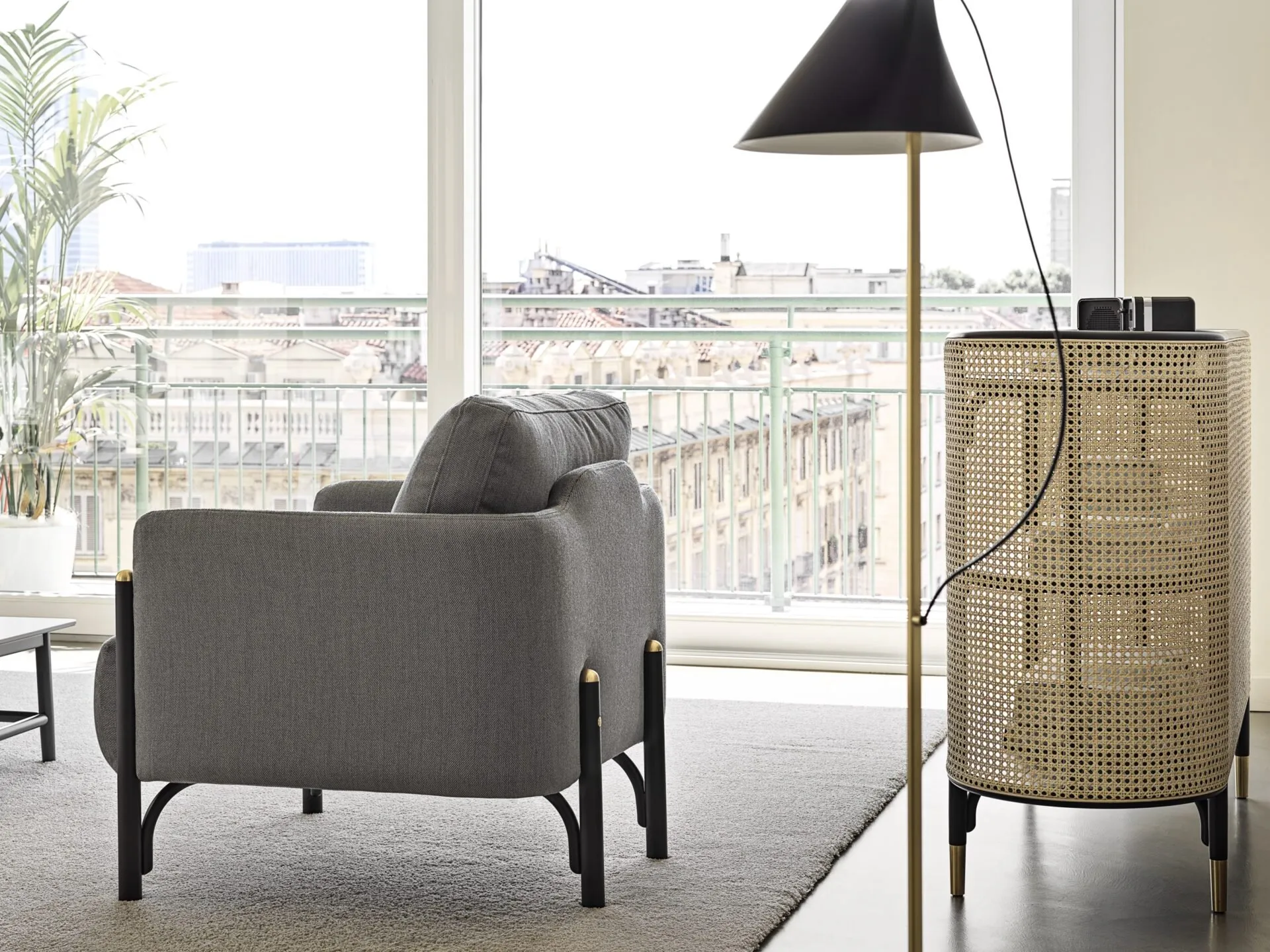 Jannis lounge - Gebrüder Thonet Vienna w Mesmetric