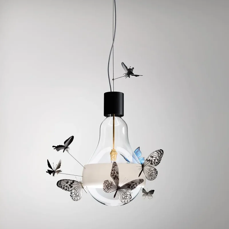 Johnny b. butterfly - Ingo Maurer w Mesmetric