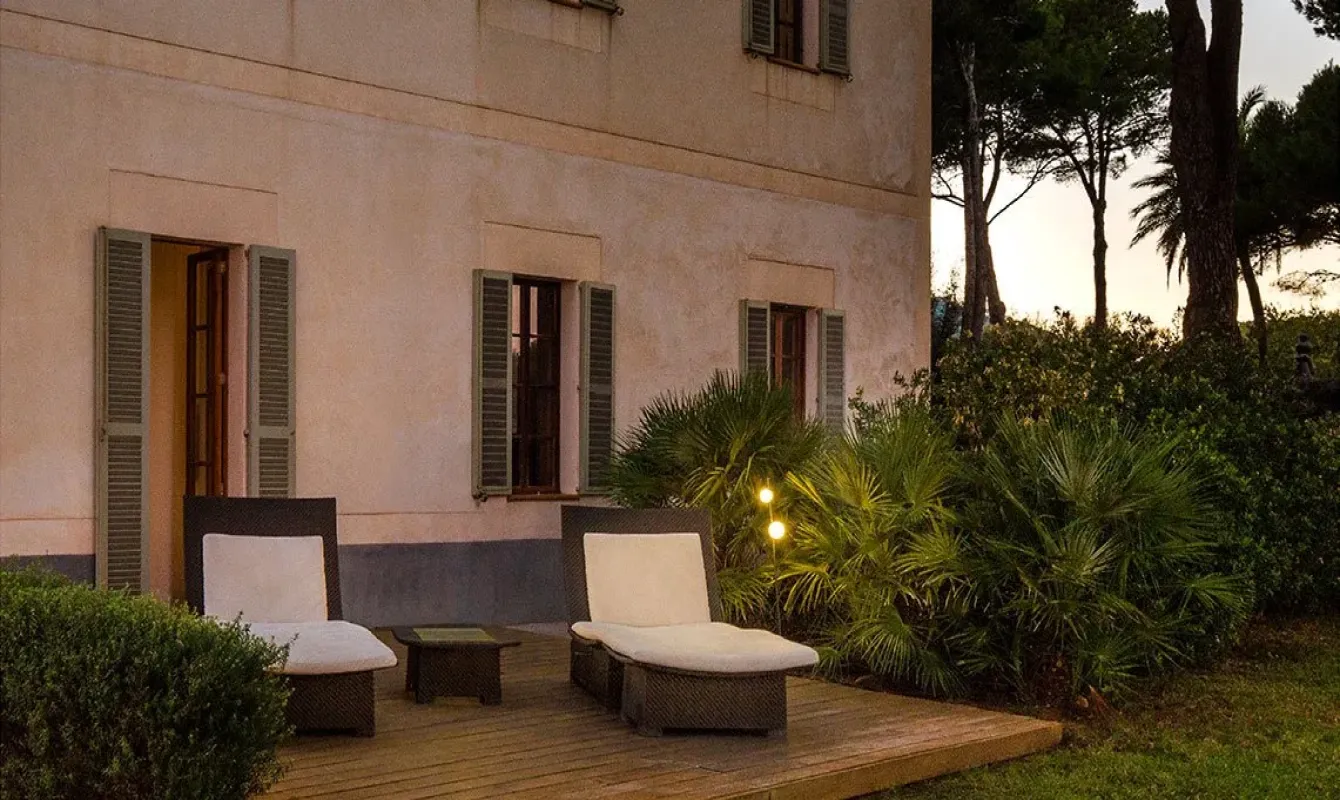 June floor – Vibia at Mesmetric