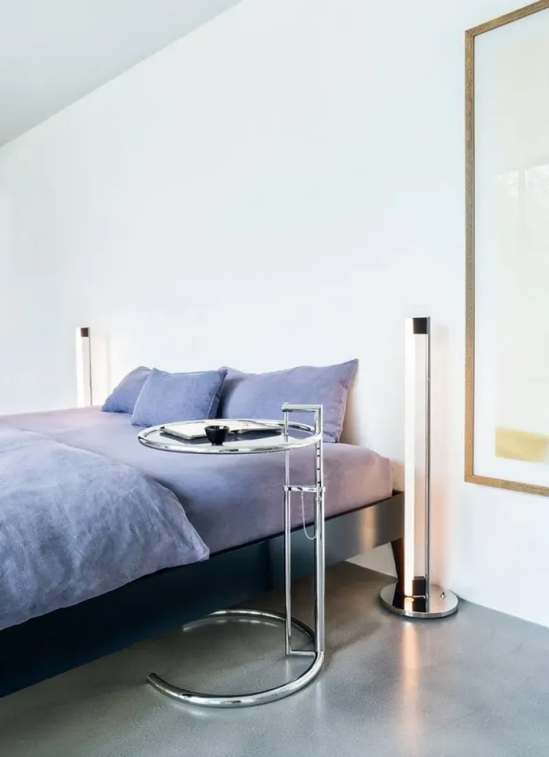 Adjustable Table E 1027