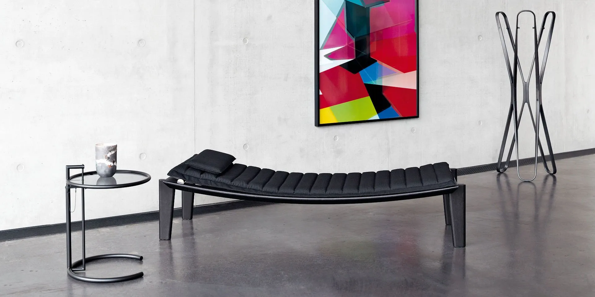 Adjustable Table E 1027 Black - ClassiCon w Mesmetric