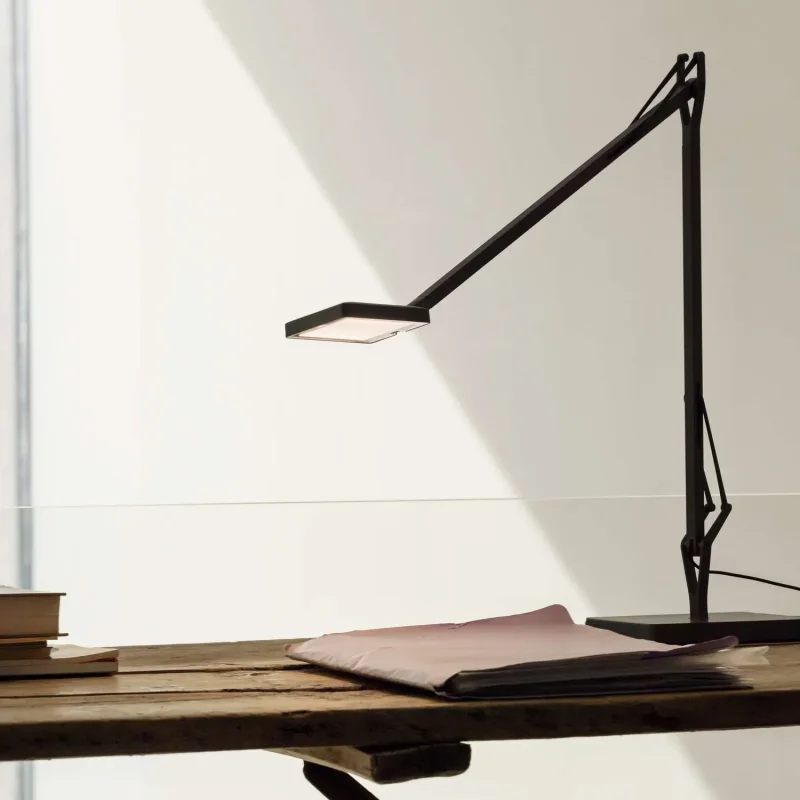 Kelvin Edge Base - Flos w Mesmetric