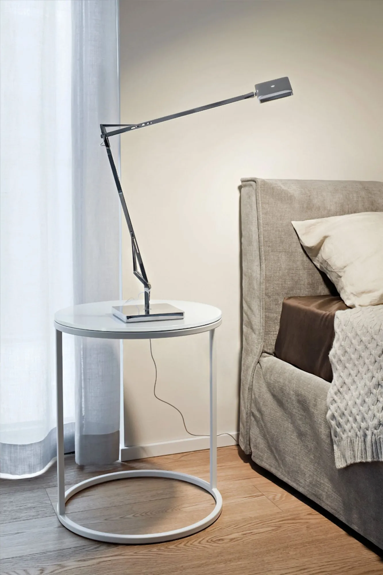 Kelvin Edge Base - Flos w Mesmetric