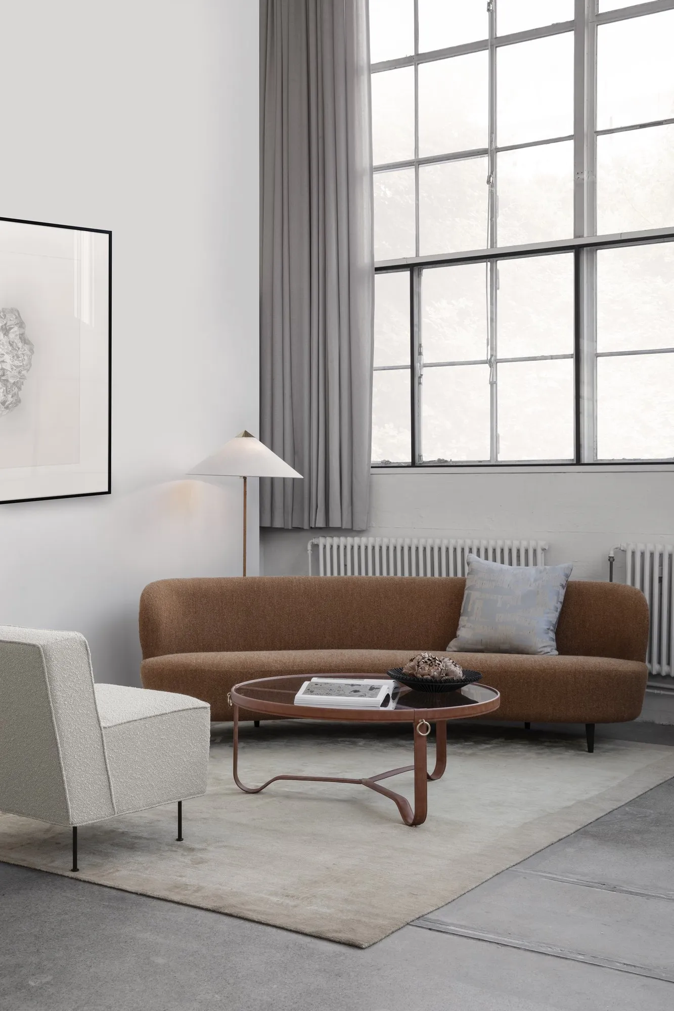 Adnet Coffee Table - Gubi.dk w Mesmetric