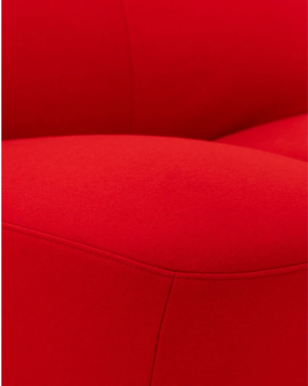 Kisss Lounge Chair - Moooi w Mesmetric