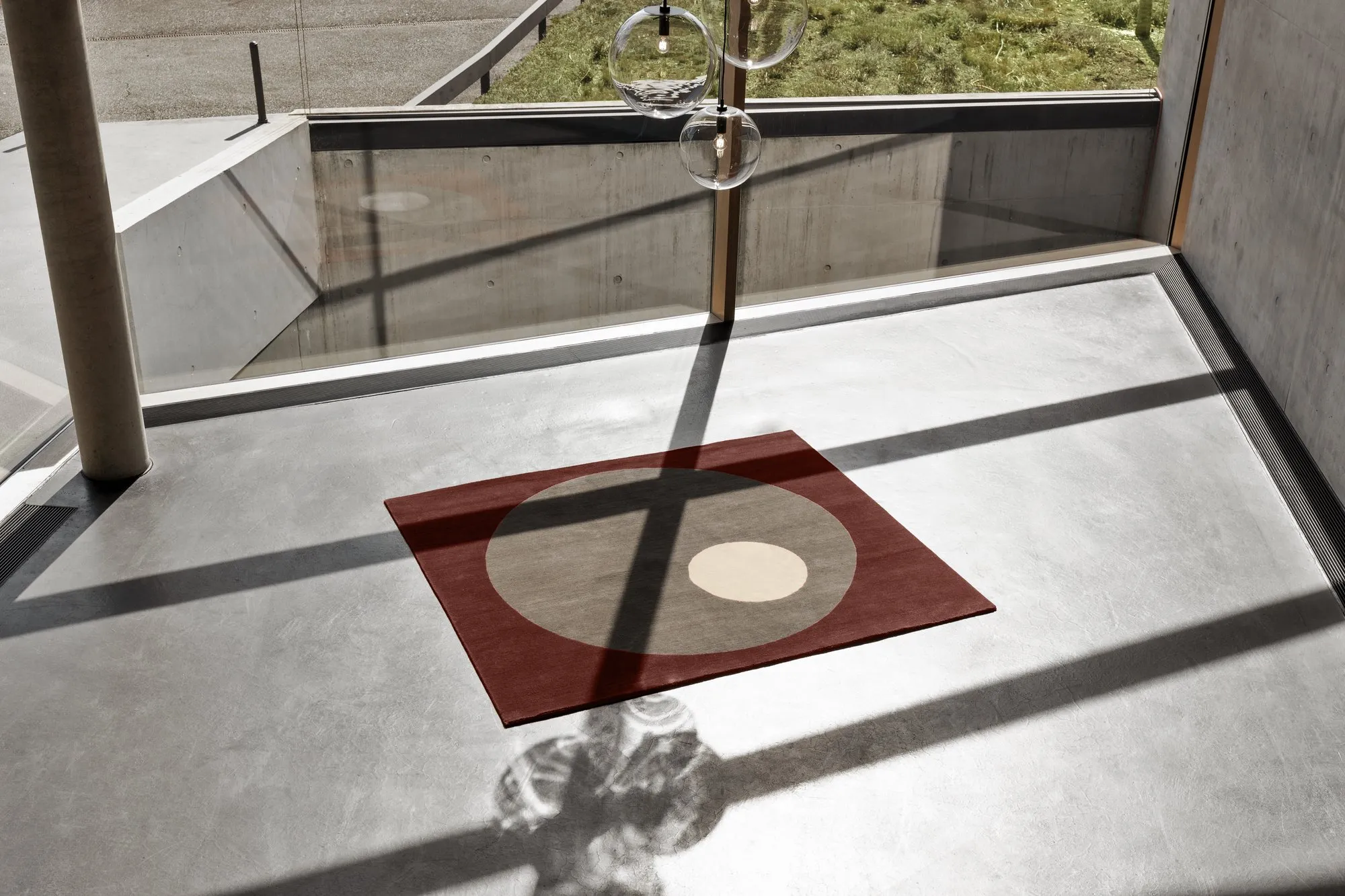 La Lune Rug - ClassiCon w Mesmetric