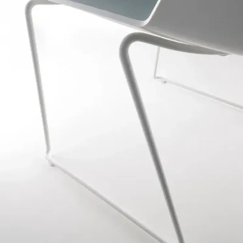 Aiku Sled Base – MDF Italia at Mesmetric