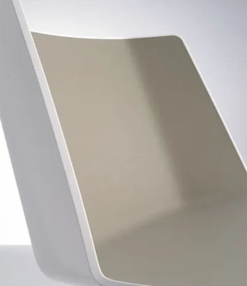 Aiku Sled Base With Arms – MDF Italia at Mesmetric
