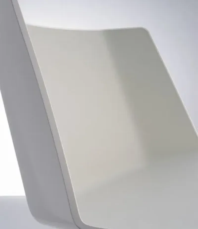 Aiku Sled Base With Arms – MDF Italia at Mesmetric