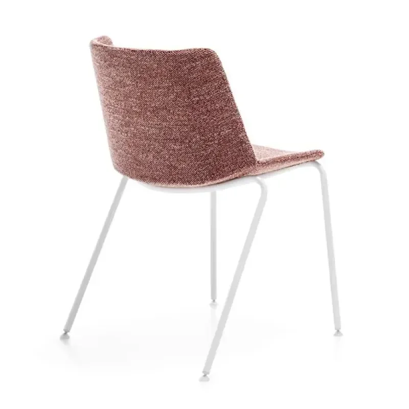 Aiku Soft – MDF Italia at Mesmetric