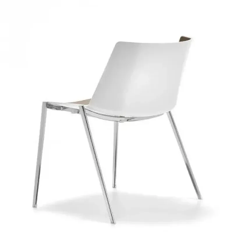 Aiku Tapered Base – MDF Italia at Mesmetric