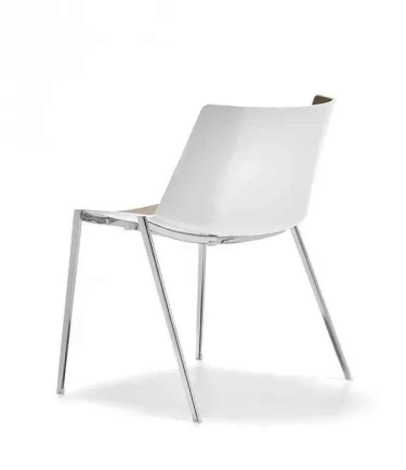 Aiku Tapered Base – MDF Italia at Mesmetric