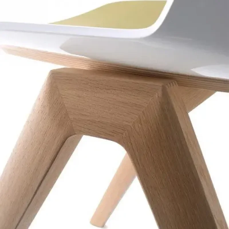 Aiku Wood Tapered Base - MDF Italia w Mesmetric