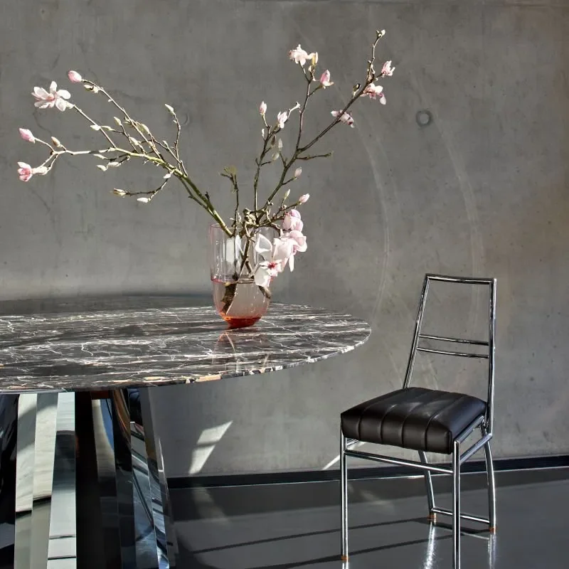 Aixia chair - ClassiCon w Mesmetric