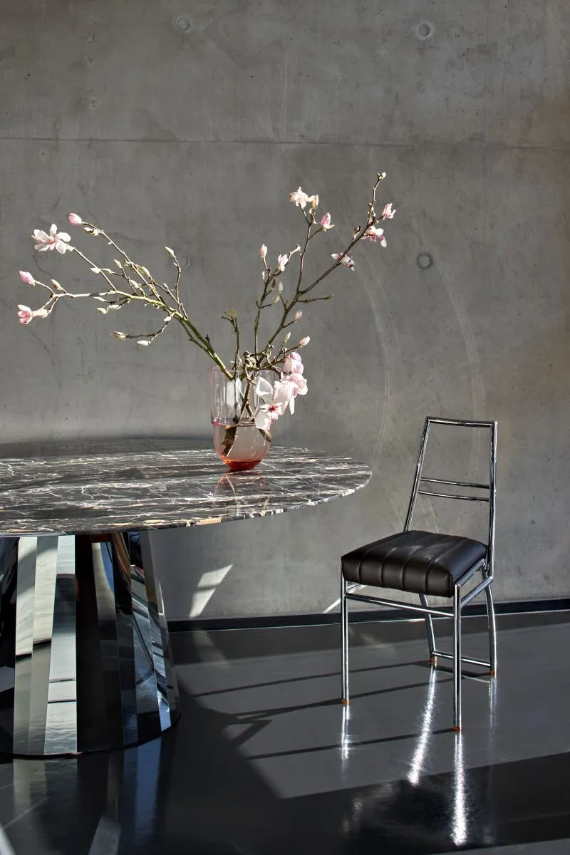 Aixia chair - ClassiCon w Mesmetric