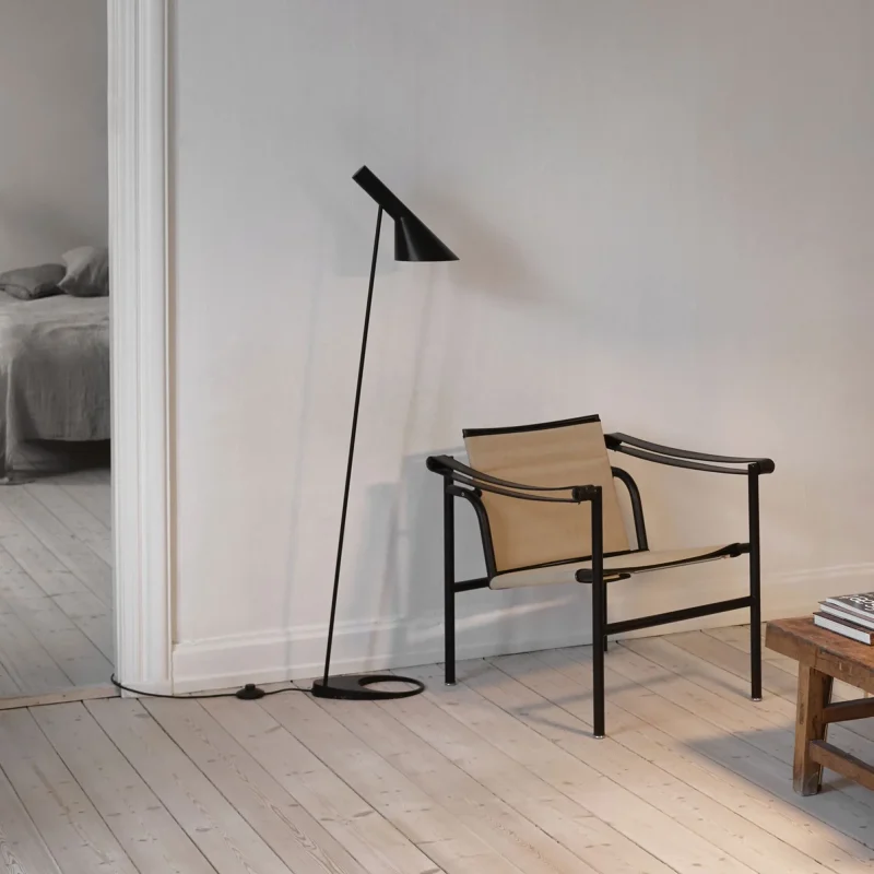 Aj Floor – Louis Poulsen at Mesmetric