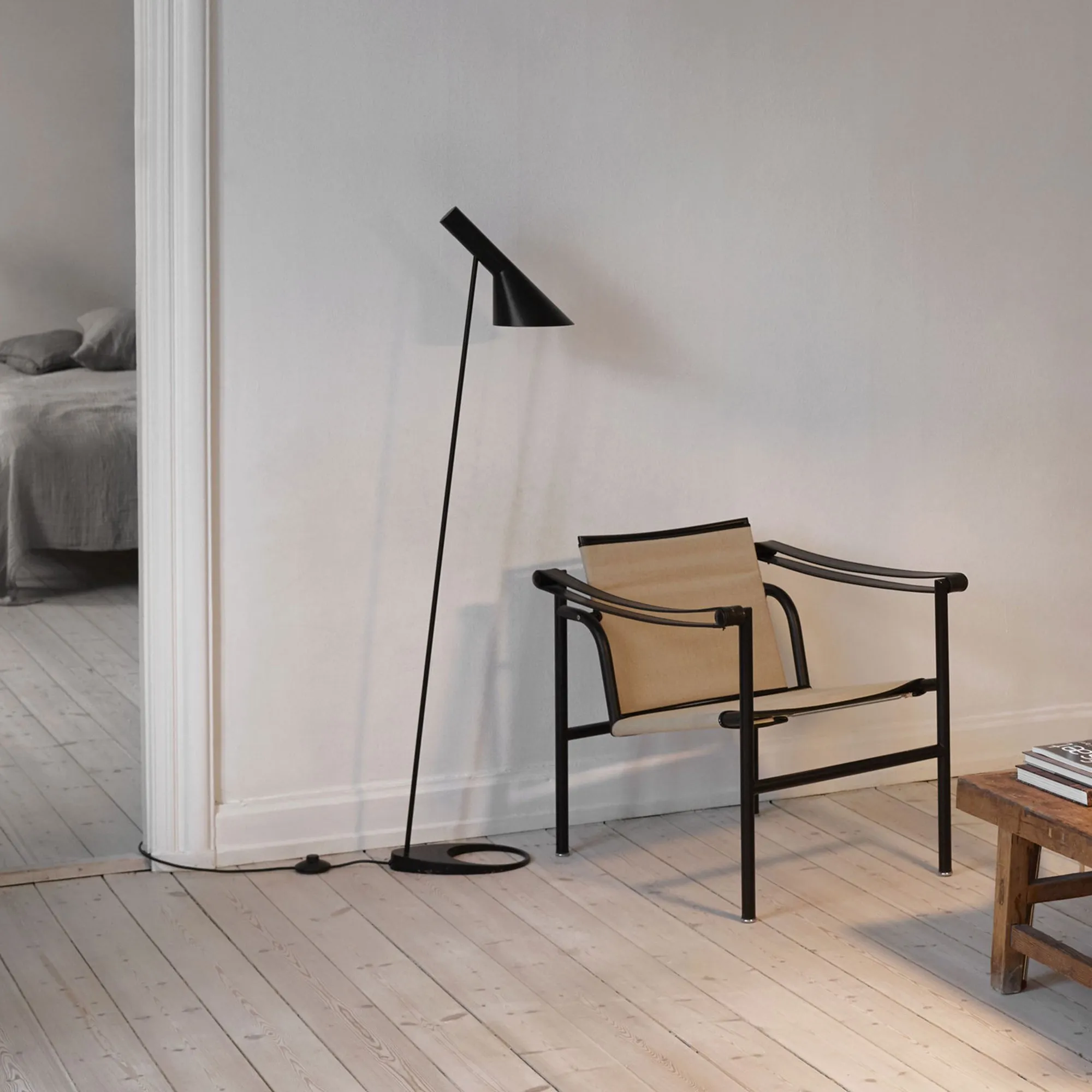 Aj Floor – Louis Poulsen at Mesmetric