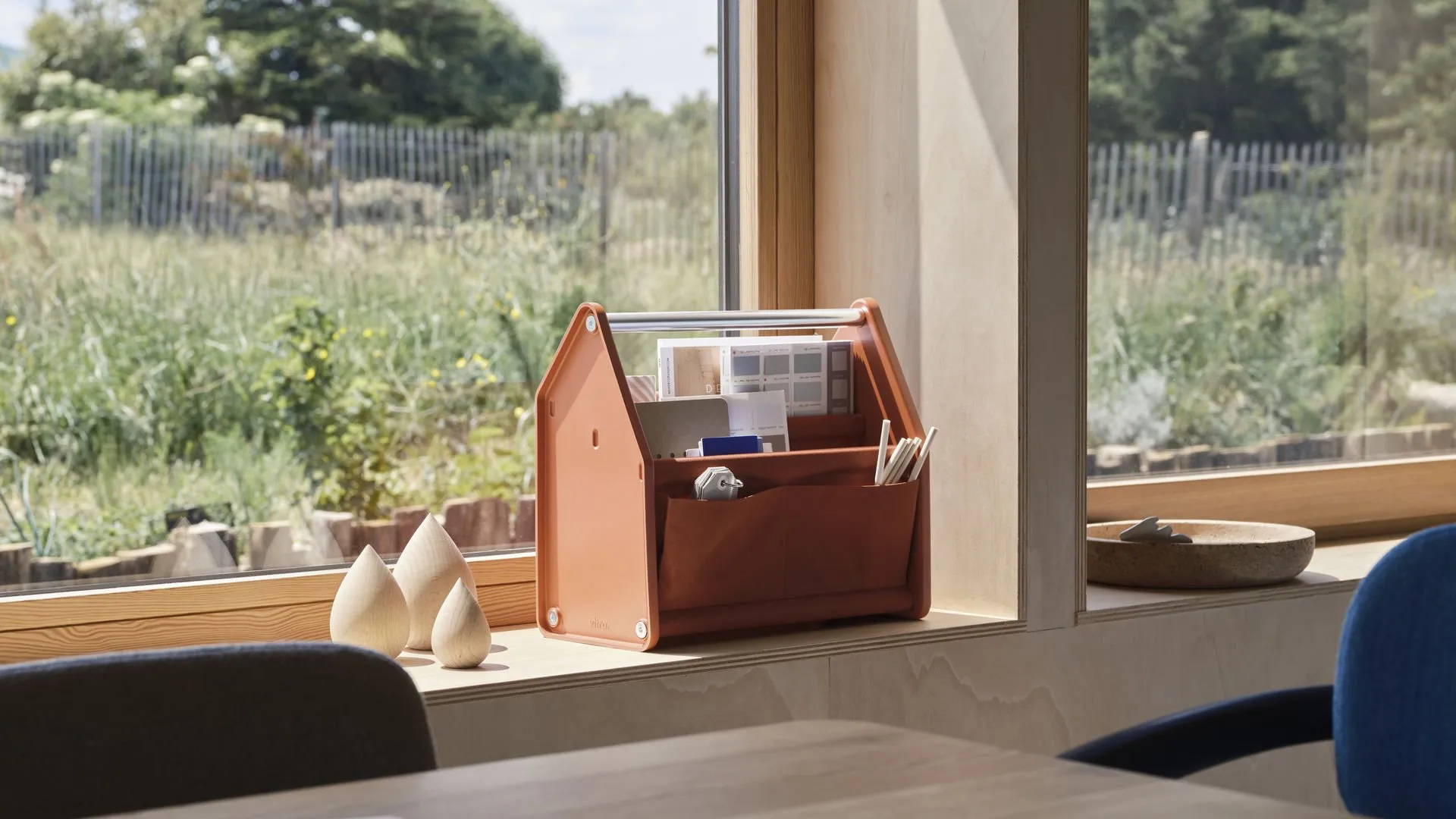 Locker Box - Vitra w Mesmetric