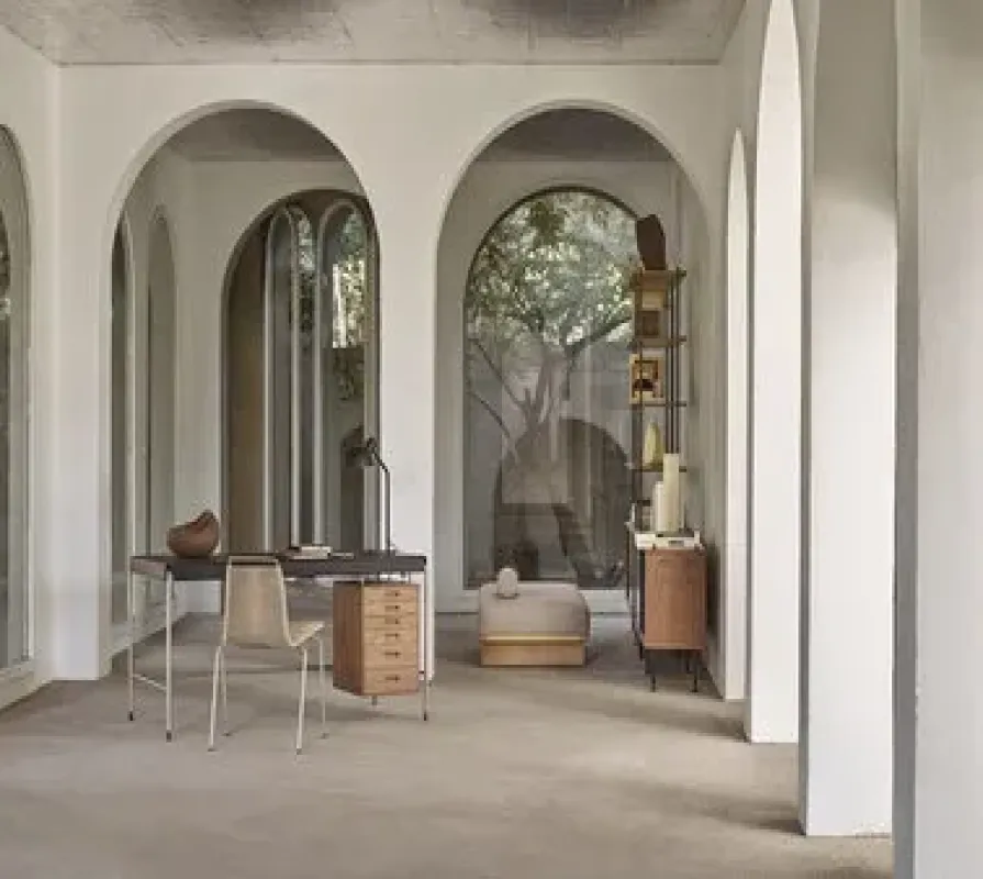 AJ52 Society Table – Carl Hansen at Mesmetric