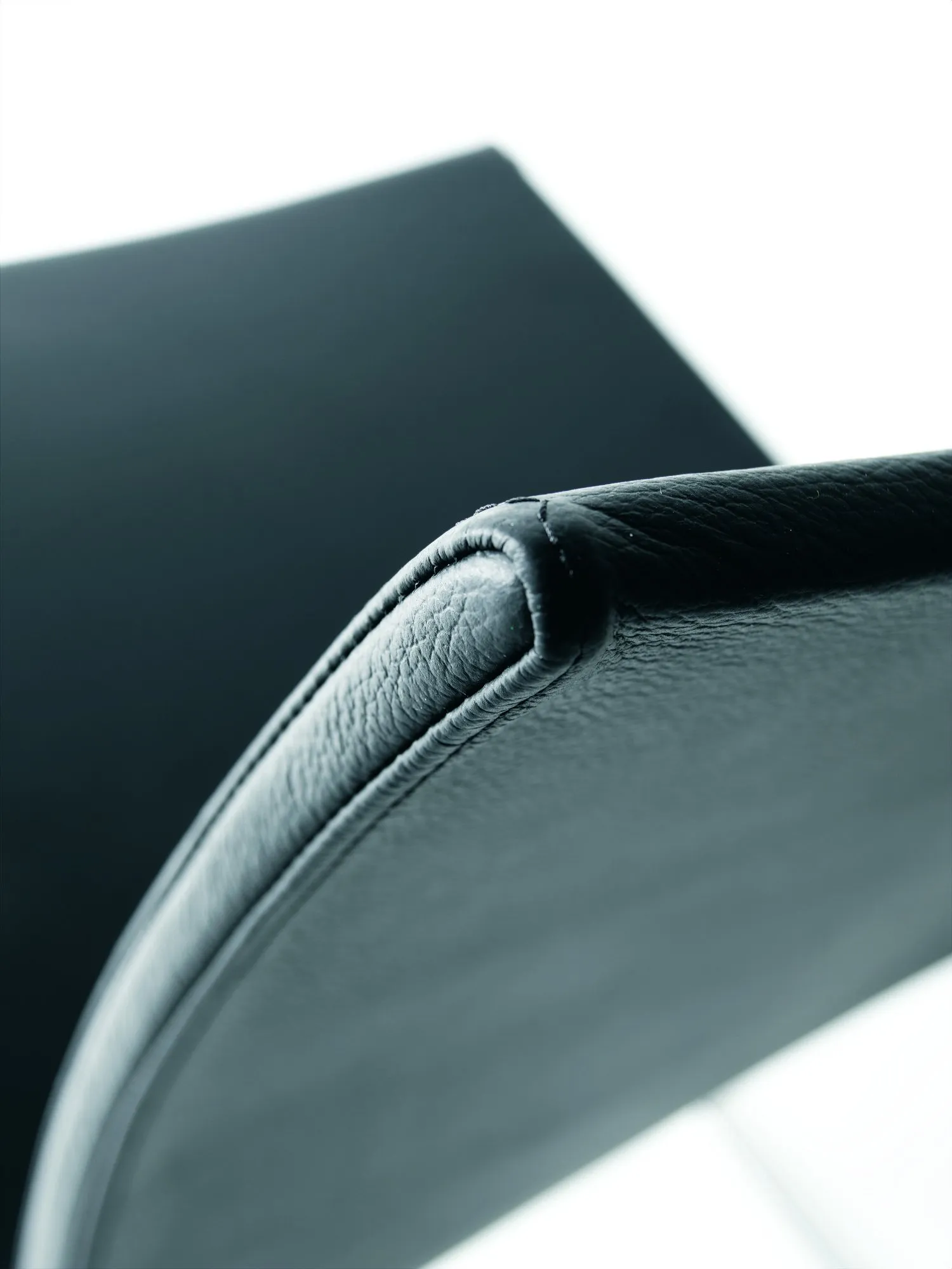M1 Padded - MDF Italia w Mesmetric