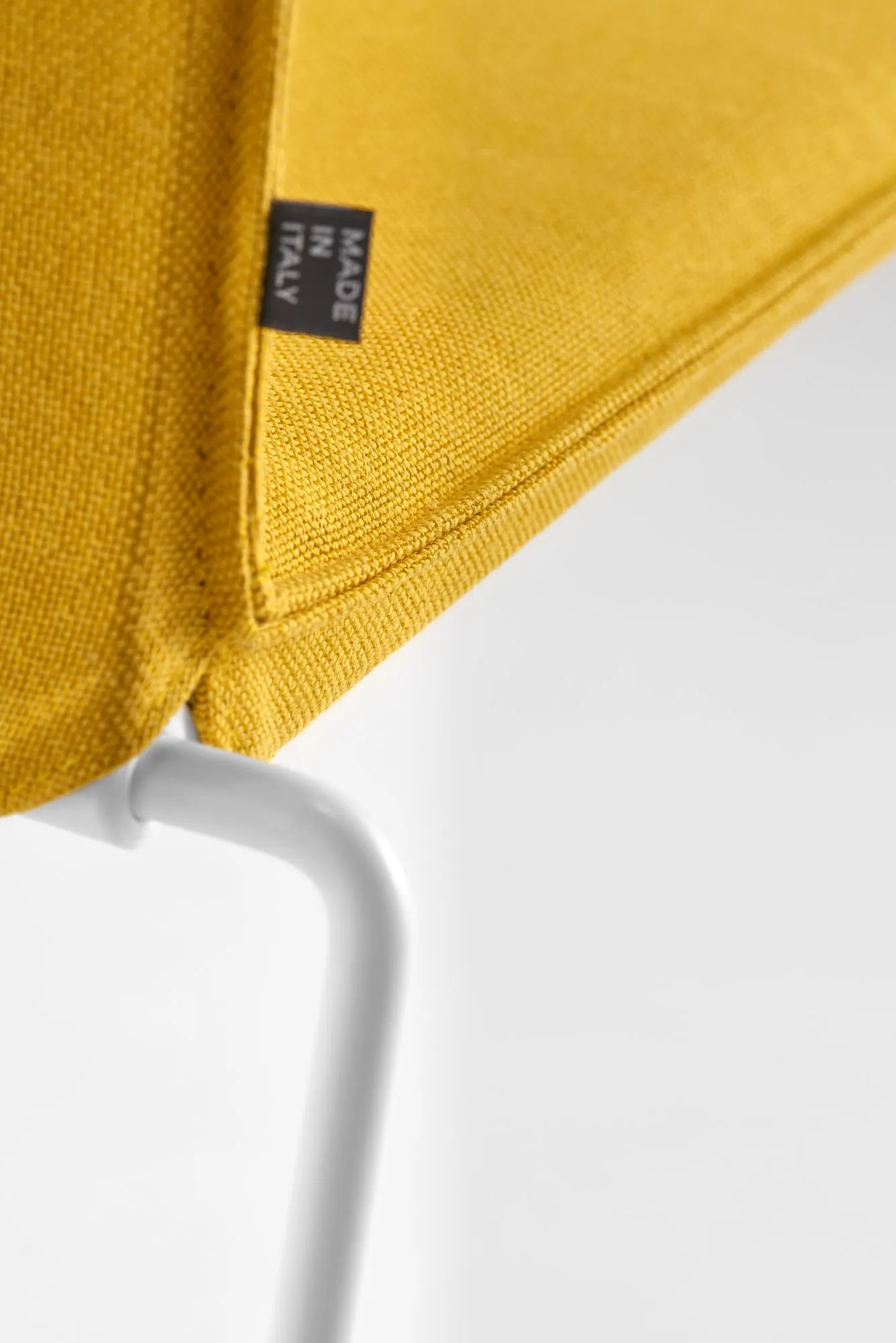 M1 Padded - MDF Italia w Mesmetric
