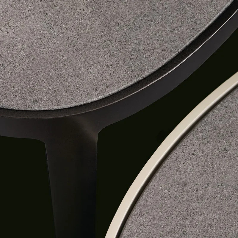 Mad Out Coffee Table Outdoor - Poliform w Mesmetric
