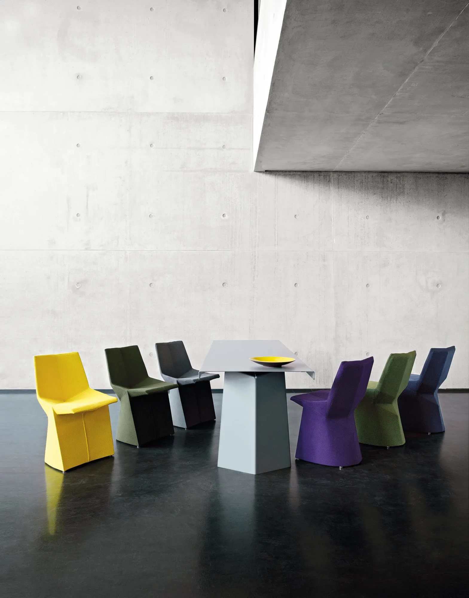 Mars chair