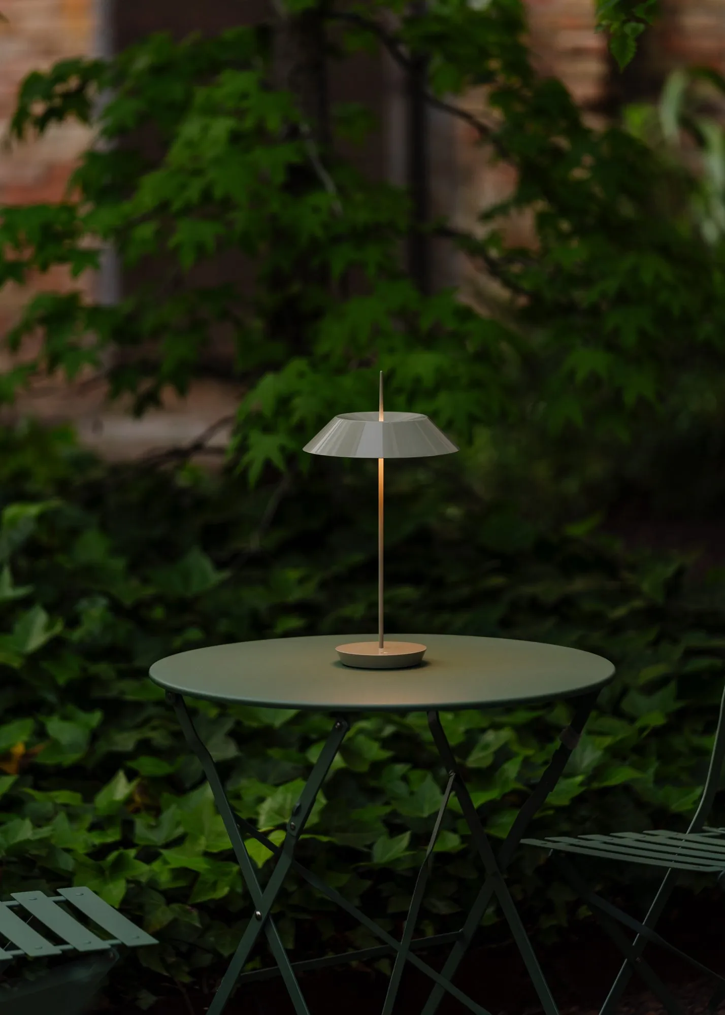 Mayfair Mini 5495 Portable - Vibia w Mesmetric