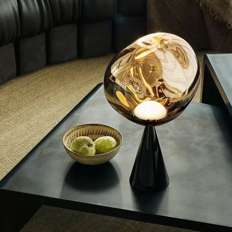 Melt Cone Fat Table Gold