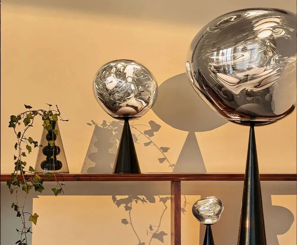 Melt Cone Fat Table Silver - Tom Dixon w Mesmetric