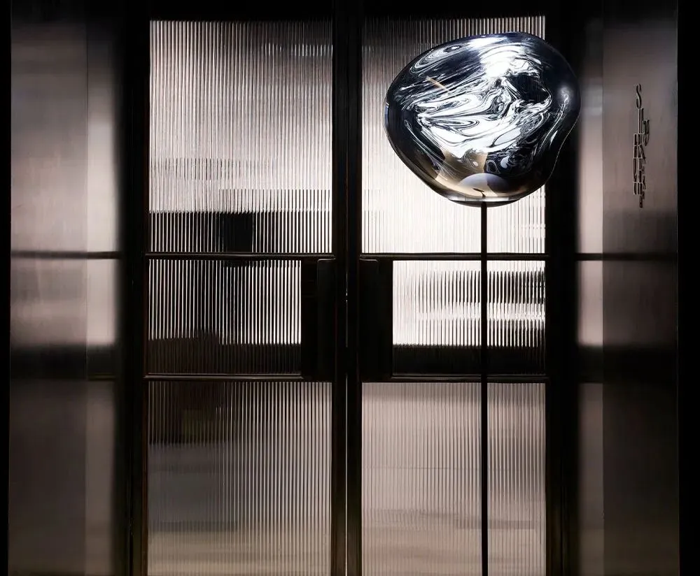 Melt Cone Slim Floor Smoke - Tom Dixon w Mesmetric