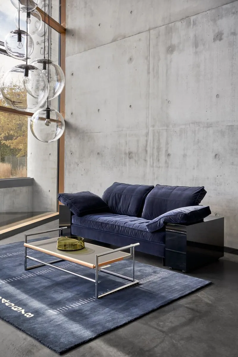 Menton table