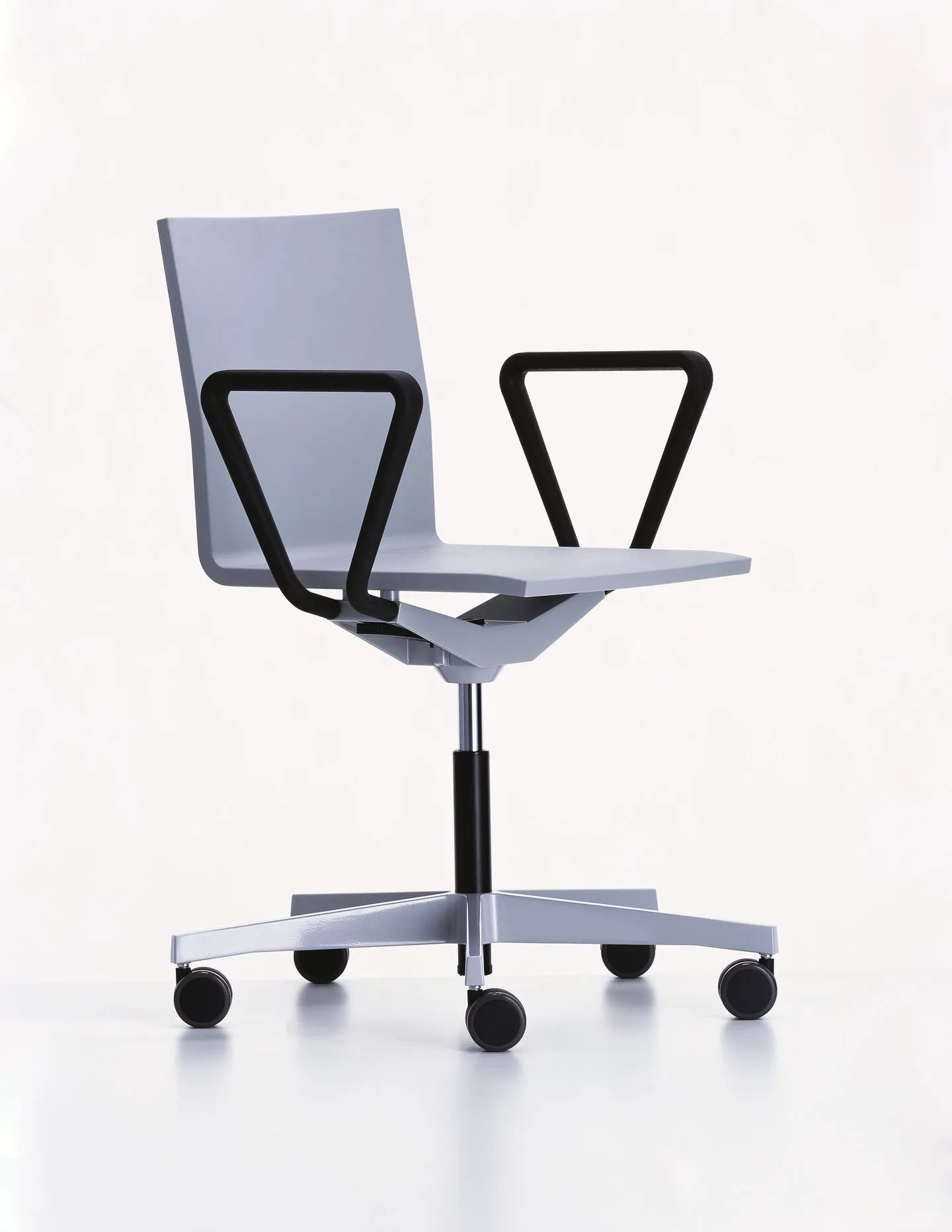 .04 – Vitra at Mesmetric