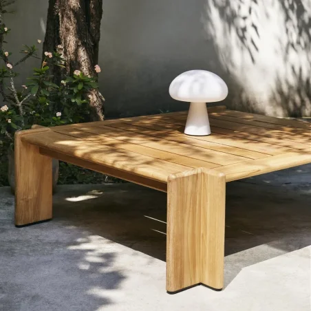 Atmosfera coffee table outdoor - Gubi.dk w Mesmetric