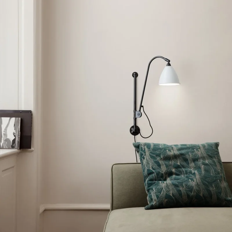 Modern Line Day Bed - Gubi.dk w Mesmetric