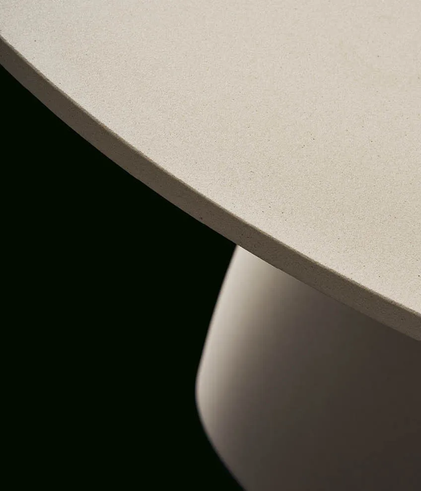 Monolith Low Round Outdoor