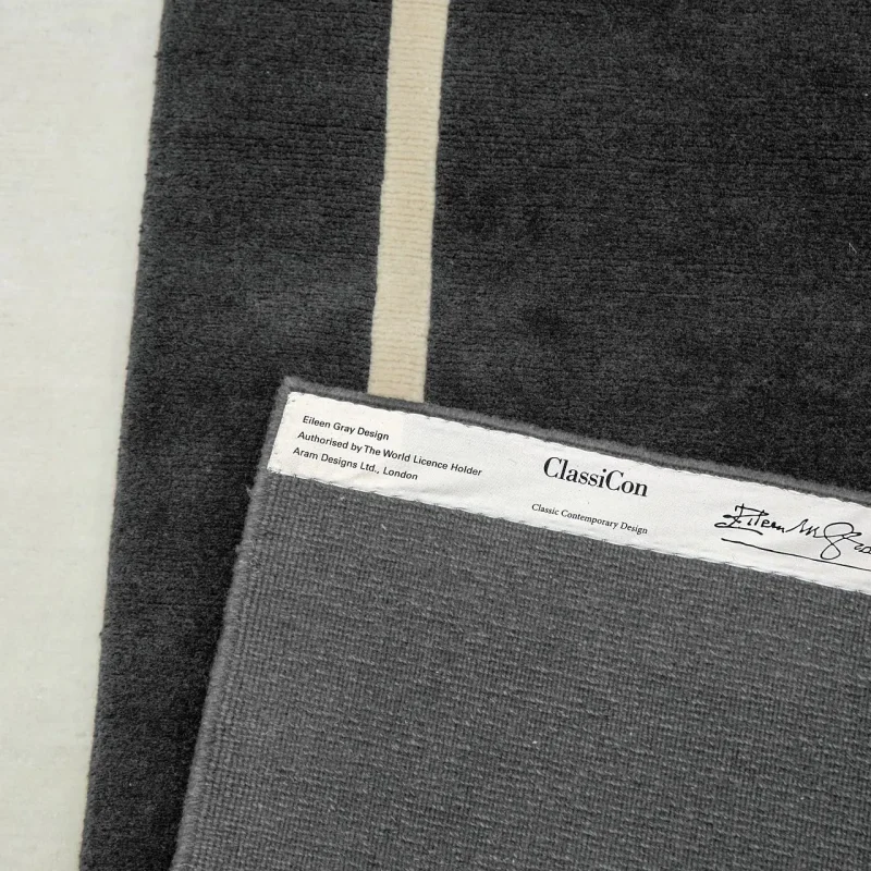 Monolith Rug - ClassiCon w Mesmetric