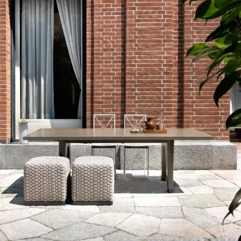 Monreale Outdoor - Flexform w Mesmetric