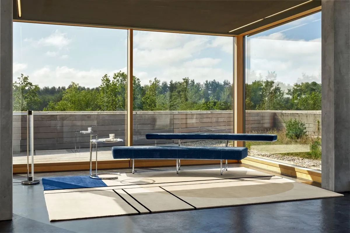 Monte Carlo Sofa
