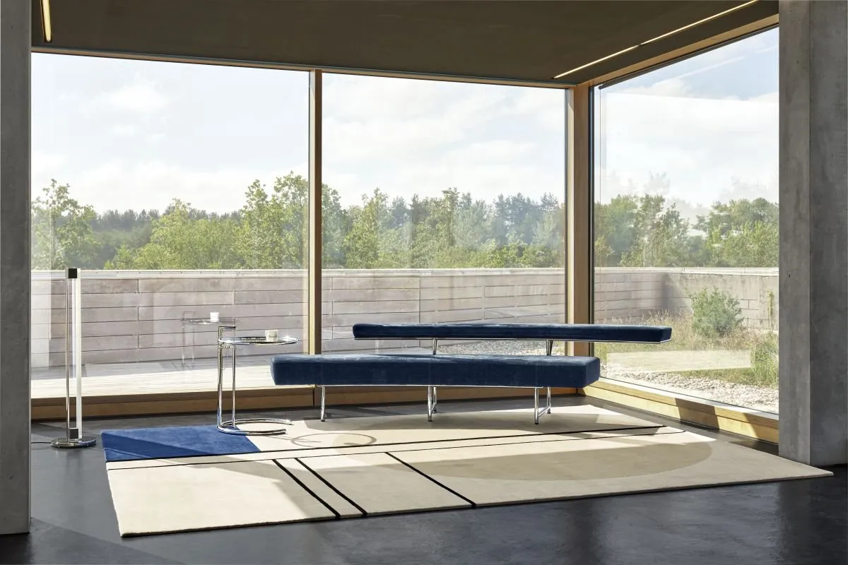 Monte Carlo Sofa