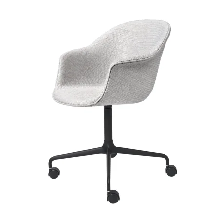 Bat meeting 4-star base w. castors upholstered - Gubi.dk w Mesmetric