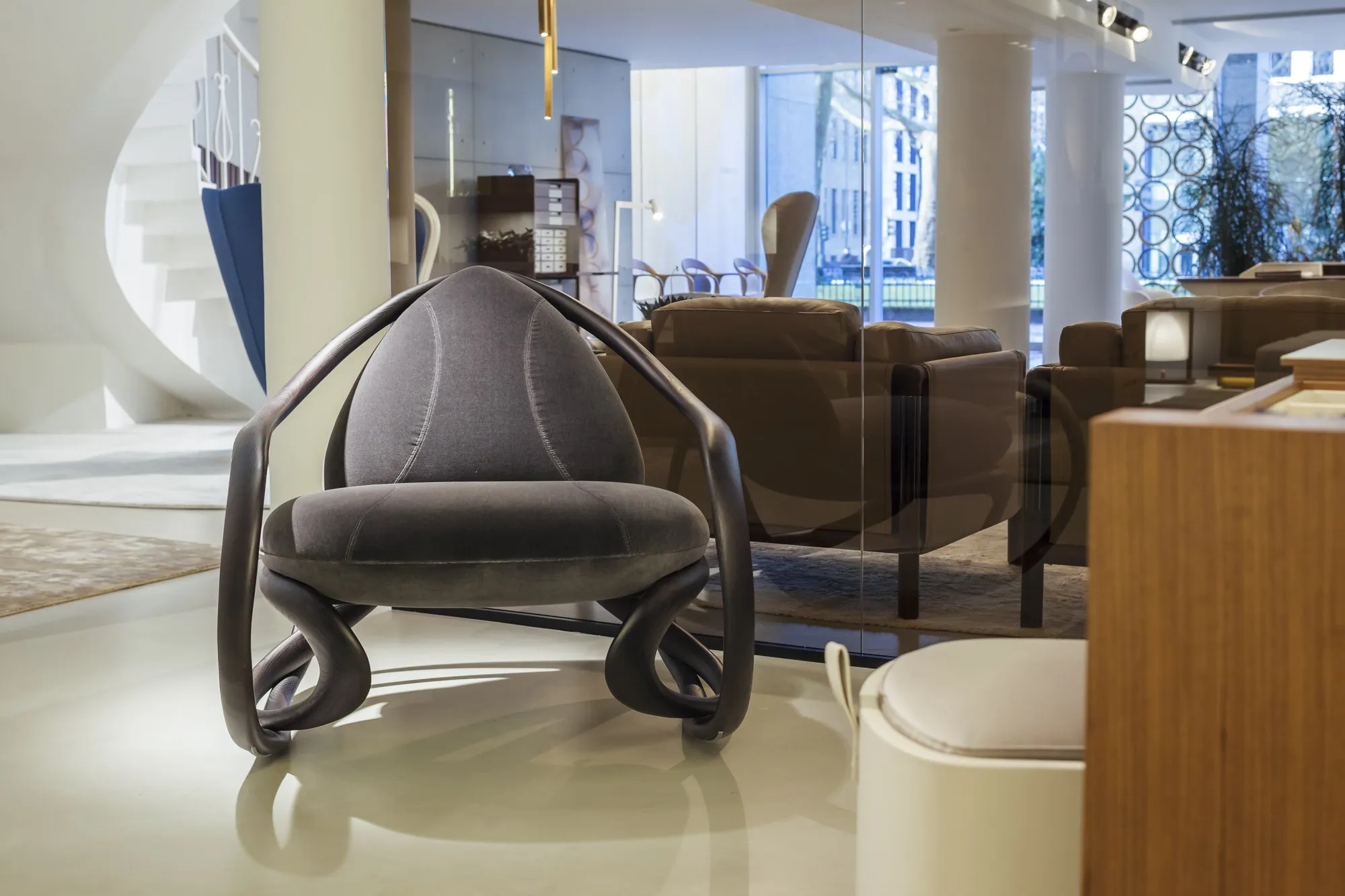 Move – Giorgetti at Mesmetric