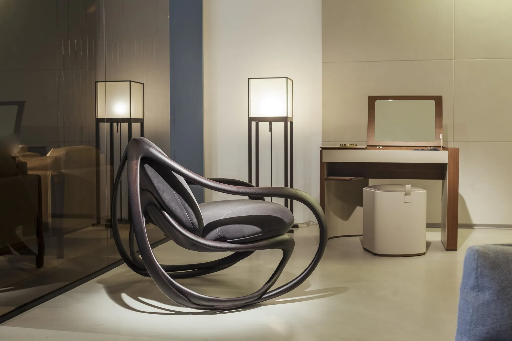 Move – Giorgetti at Mesmetric