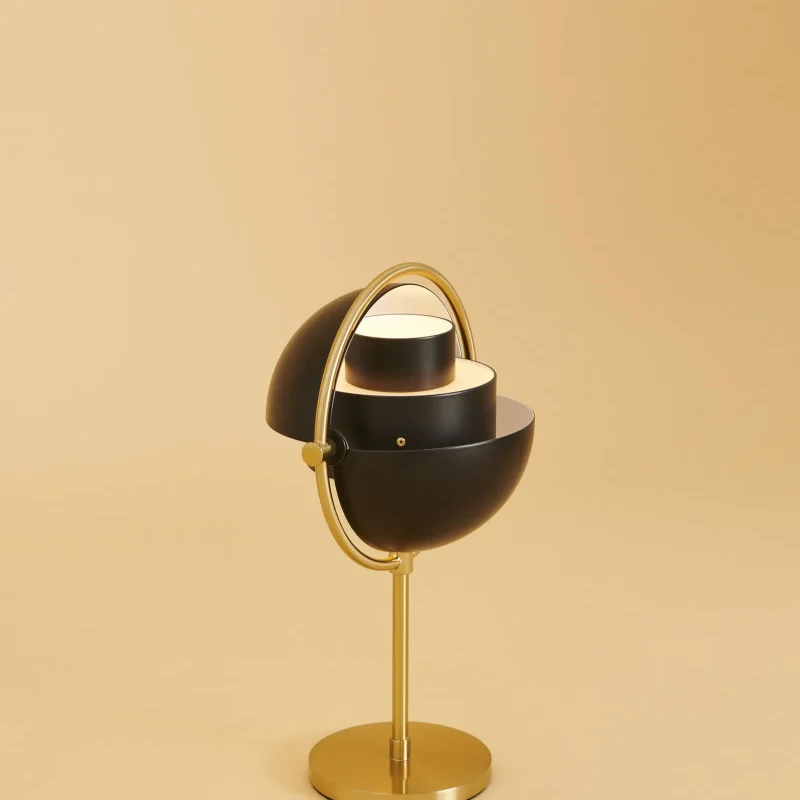 Multi-lite portable - Gubi.dk w Mesmetric