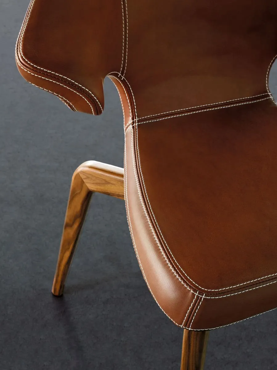 Munich Armchair - ClassiCon w Mesmetric